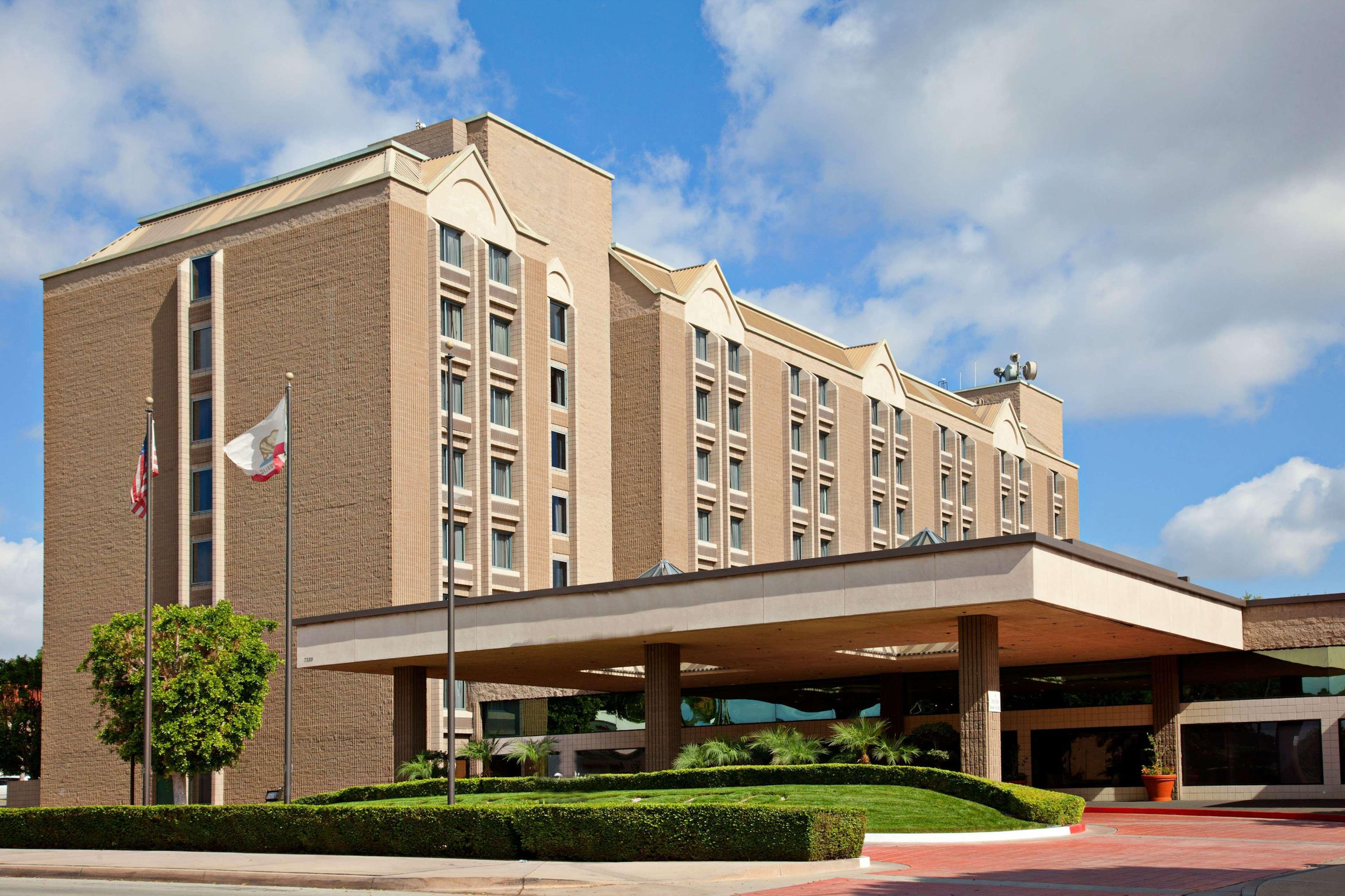 Hotel Doubletree By Hilton Whittier Exteriér fotografie