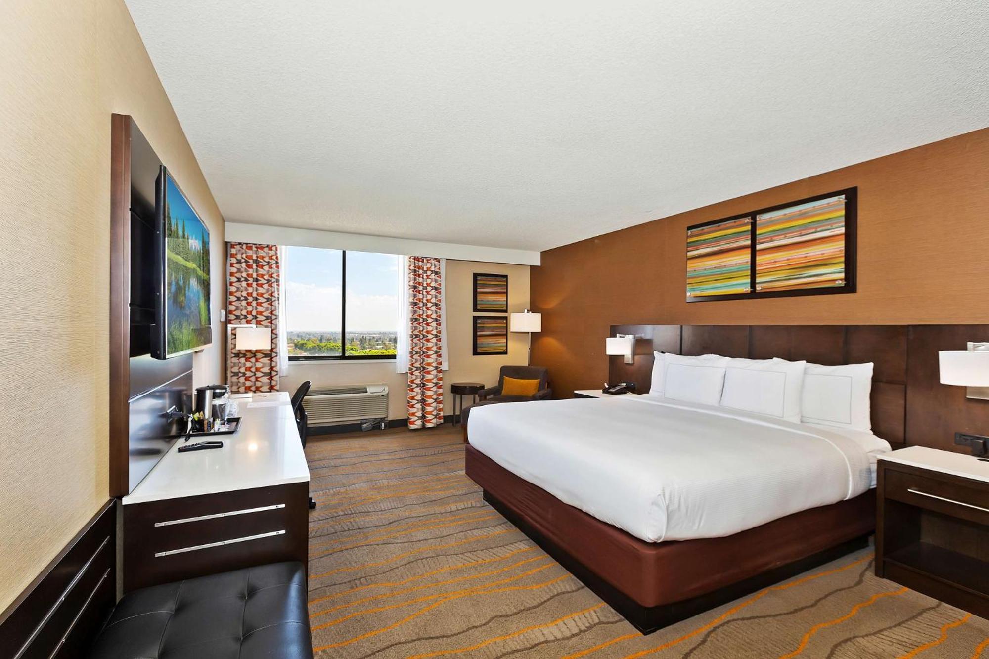 Hotel Doubletree By Hilton Whittier Exteriér fotografie