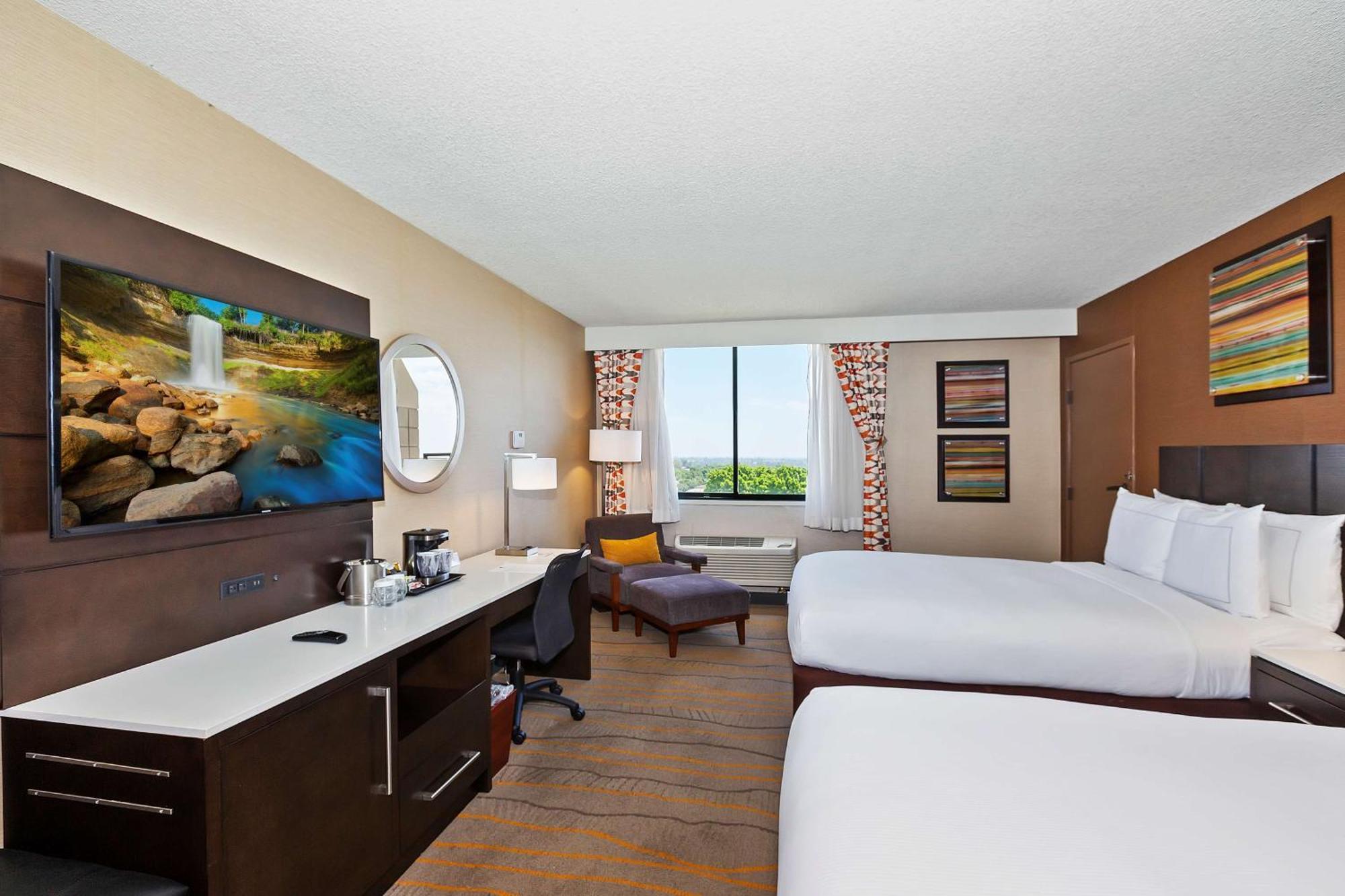 Hotel Doubletree By Hilton Whittier Exteriér fotografie