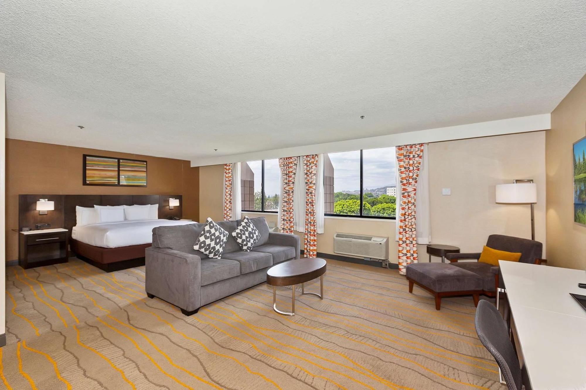 Hotel Doubletree By Hilton Whittier Exteriér fotografie