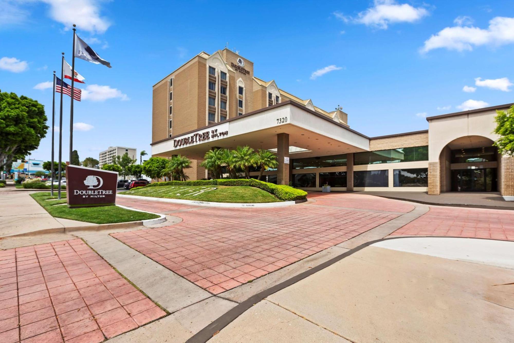 Hotel Doubletree By Hilton Whittier Exteriér fotografie