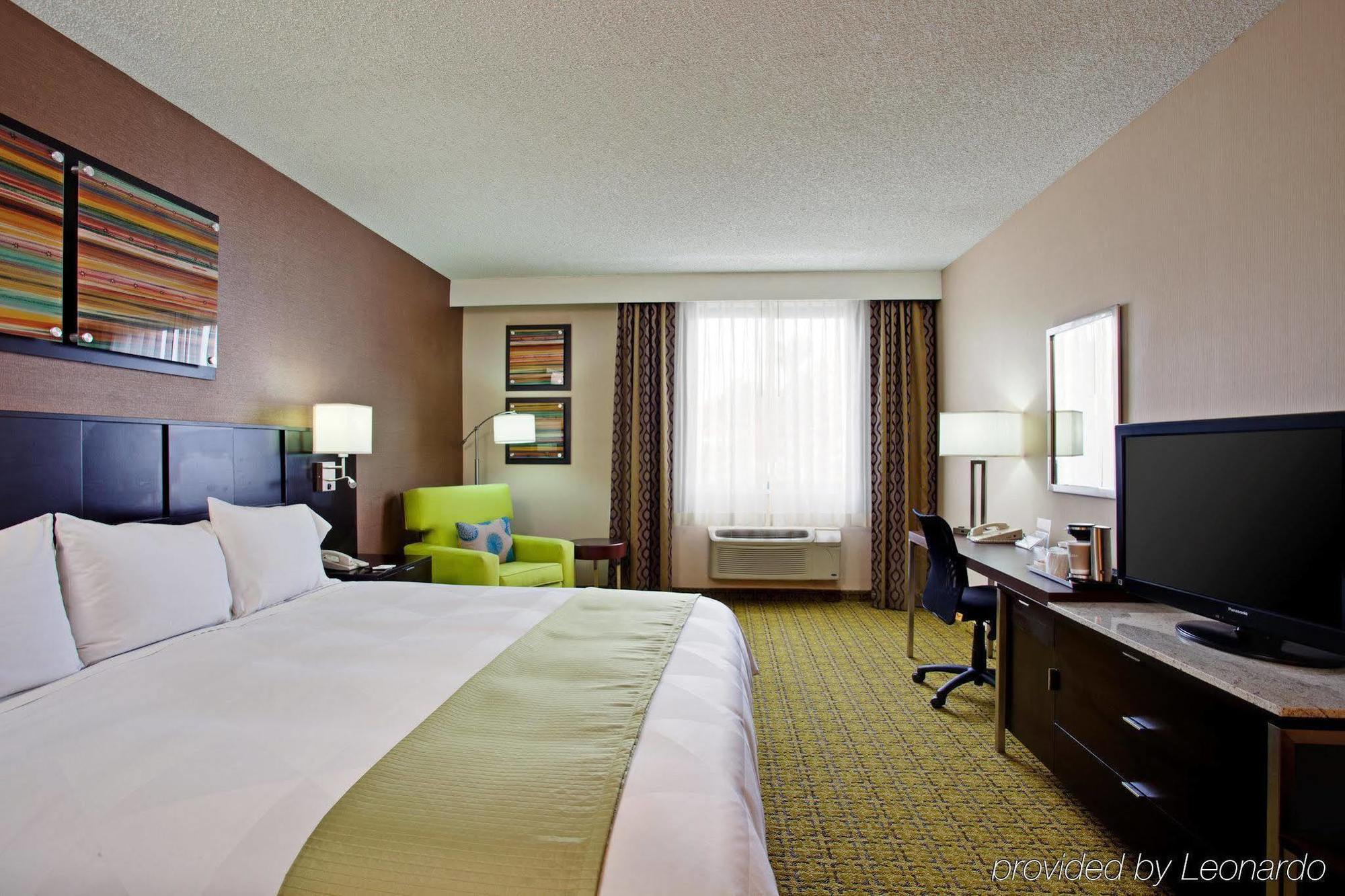 Hotel Doubletree By Hilton Whittier Exteriér fotografie