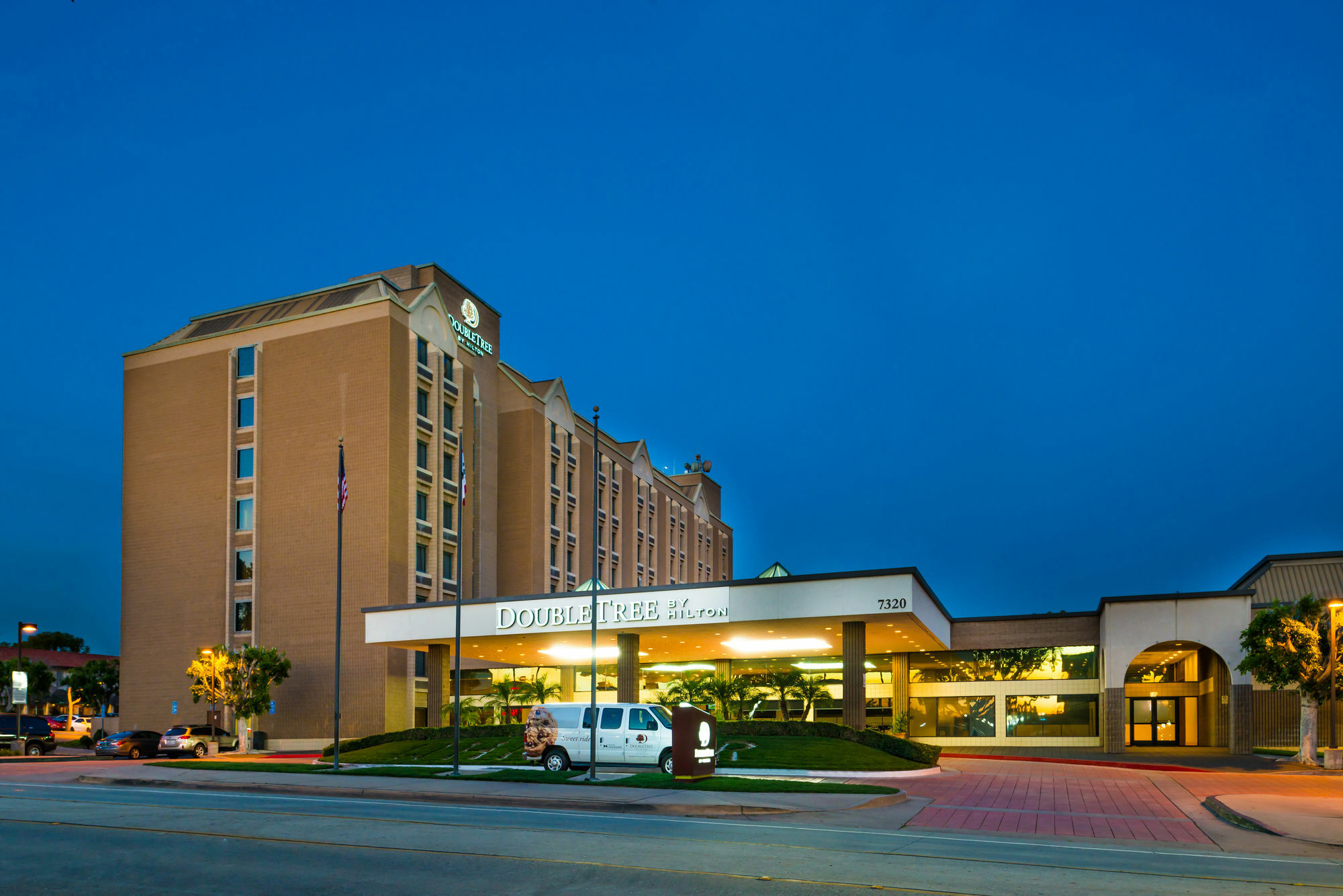 Hotel Doubletree By Hilton Whittier Exteriér fotografie