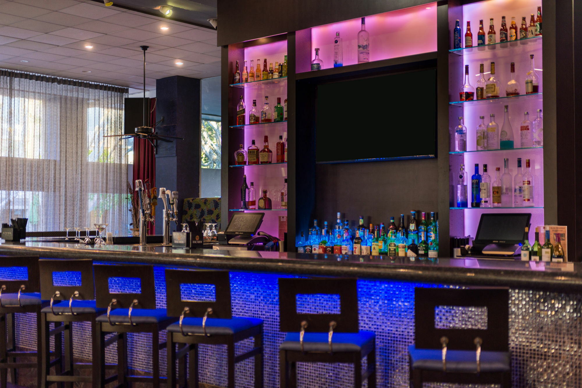 Hotel Doubletree By Hilton Whittier Exteriér fotografie